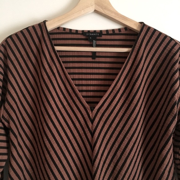 Striped Longsleeve Tie Top - Picture 4 of 5